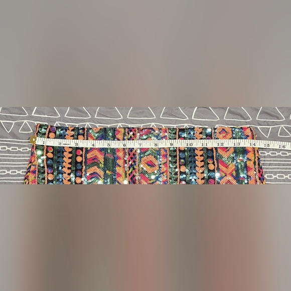 Francesca's Pullon Sequin Mini Skirt Size Large - Picture 2 of 5